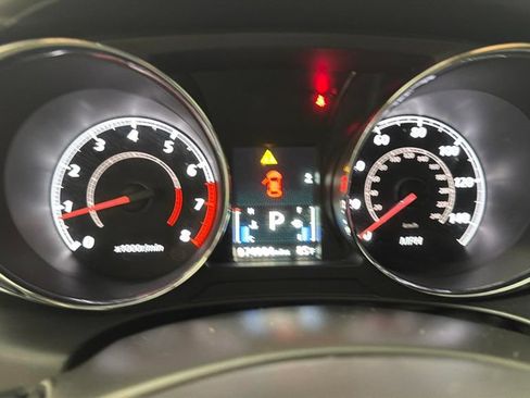 Used 2020 Mitsubishi Outlander Sport ES AWD/4WD image 36