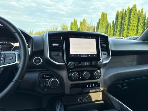 New 2026 RAM 1500 Express AWD/4WD image 14