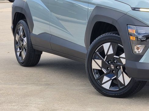 Used 2025 Hyundai Kona SEL AWD/4WD image 11