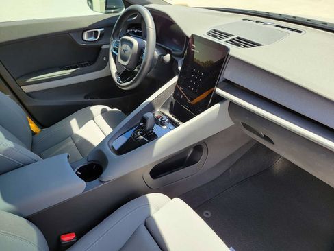 Used 2023 Polestar Polestar 2 w/ Pilot Pack AWD/4WD image 12