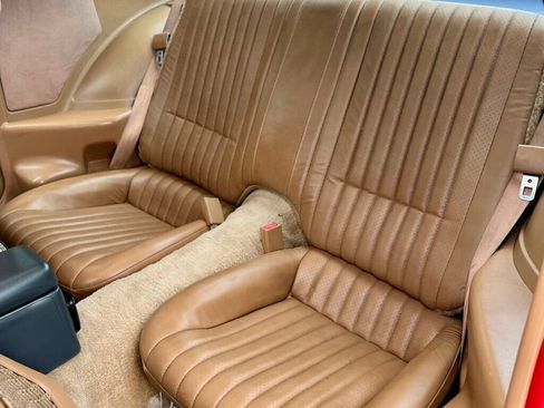 Used 1991 Pontiac Firebird Trans Am RWD image 15