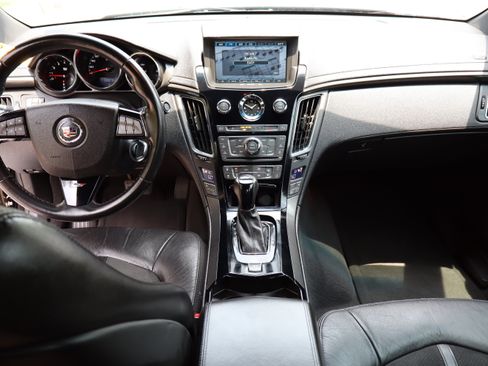 Used 2011 Cadillac CTS V RWD image 33