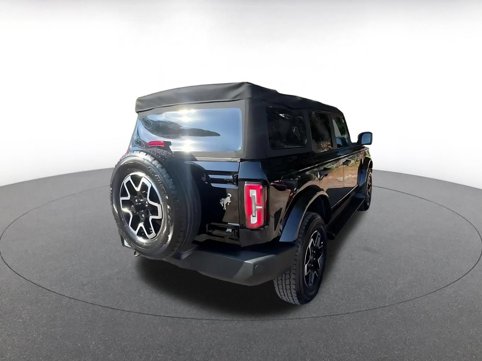 Used 2026 Ford Bronco Outer Banks AWD/4WD image 12
