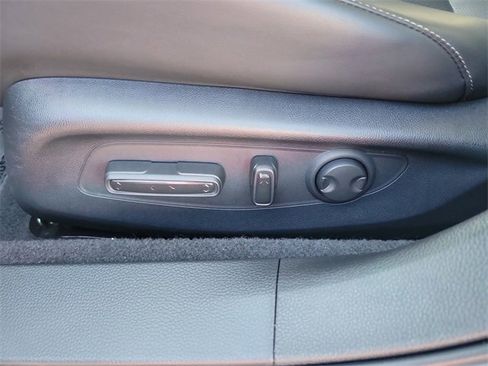 Certified 2023 Honda Accord Touring image 17