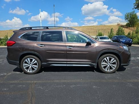 Used 2019 Subaru Ascent Touring AWD/4WD image 6