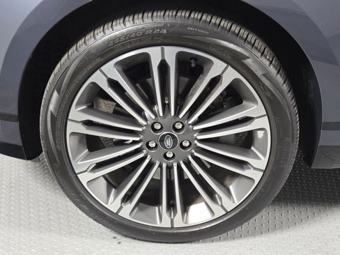 Used 2024 Land Rover Range Rover Velar Dynamic SE image 9