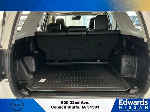 Used 2023 Toyota 4Runner Limited AWD/4WD image 10