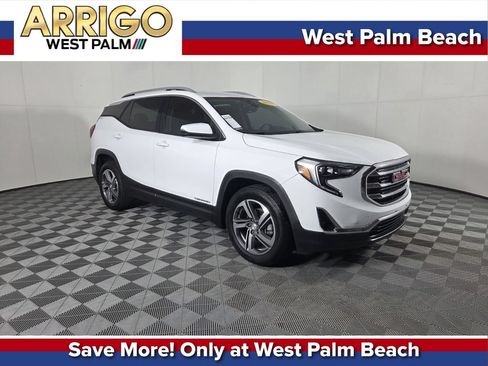 Used 2020 GMC Terrain SLT FWD image 1