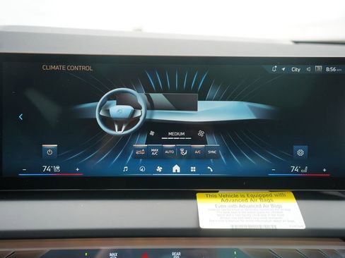 Used 2025 BMW X3 xDrive30i w/ Convenience Package image 16