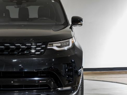 Used 2023 Land Rover Discovery S R-Dynamic image 53