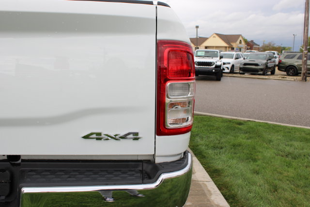 Used 2024 RAM 3500 Tradesman AWD/4WD image 35