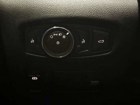 Used 2018 Lincoln Continental Reserve AWD/4WD image 20