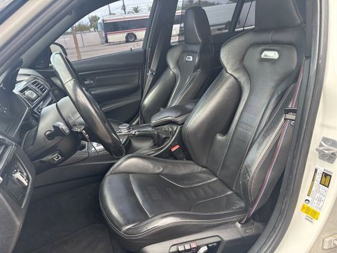 Used 2017 BMW M3 image 10