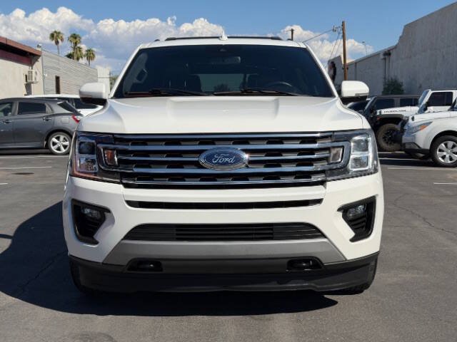 Used 2020 Ford Expedition XLT w/ Equipment Group 202A AWD/4WD image 8