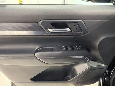 Used 2025 GMC Terrain Elevation image 46