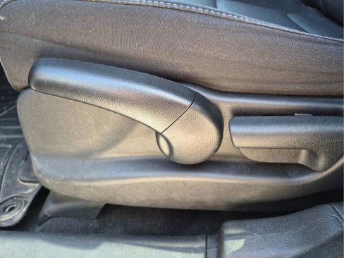 Used 2020 Honda Ridgeline Sport image 15