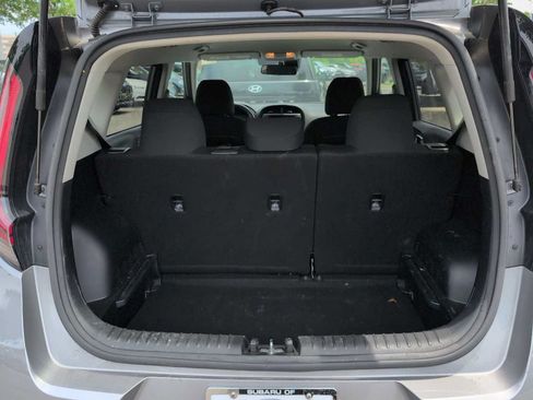 Used 2024 Kia Soul LX w/ Option Group 015 FWD image 31