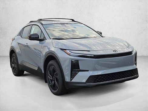 New 2026 Toyota C-HR w/ Cold Weather Package AWD/4WD image 7