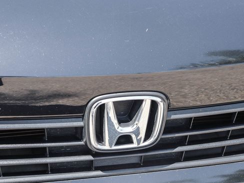 Used 2024 Honda Civic Sport image 4