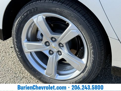 Used 2017 Chevrolet Volt LT image 29