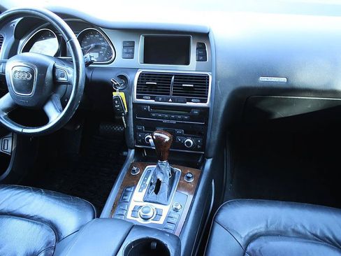 Used 2009 Audi Q7 TDI Premium Plus AWD/4WD image 24