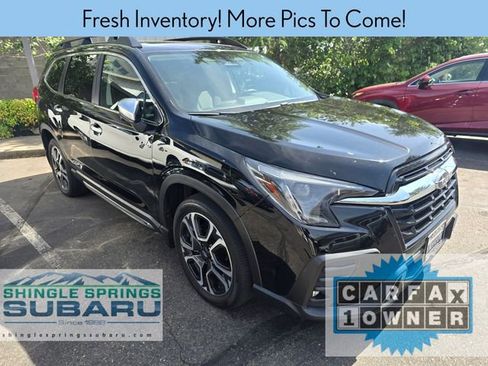 Used 2023 Subaru Ascent Touring AWD/4WD image 1