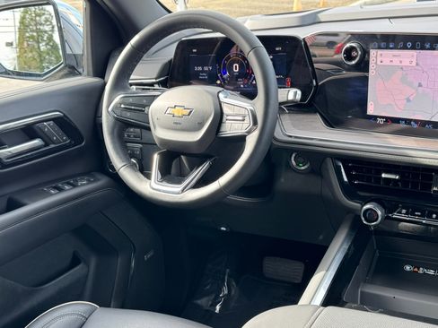 Used 2025 Chevrolet Tahoe Premier image 16