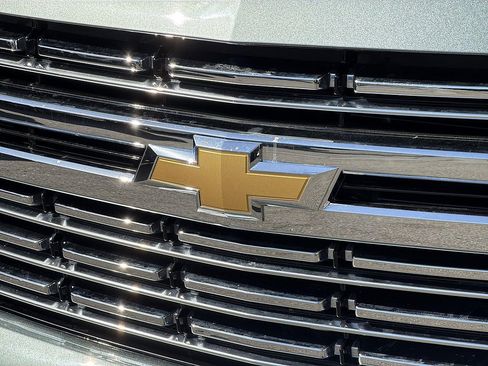 Used 2024 Chevrolet Tahoe Premier RWD image 30