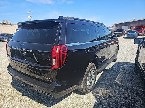 Used 2025 Ford Expedition Max Active image 7