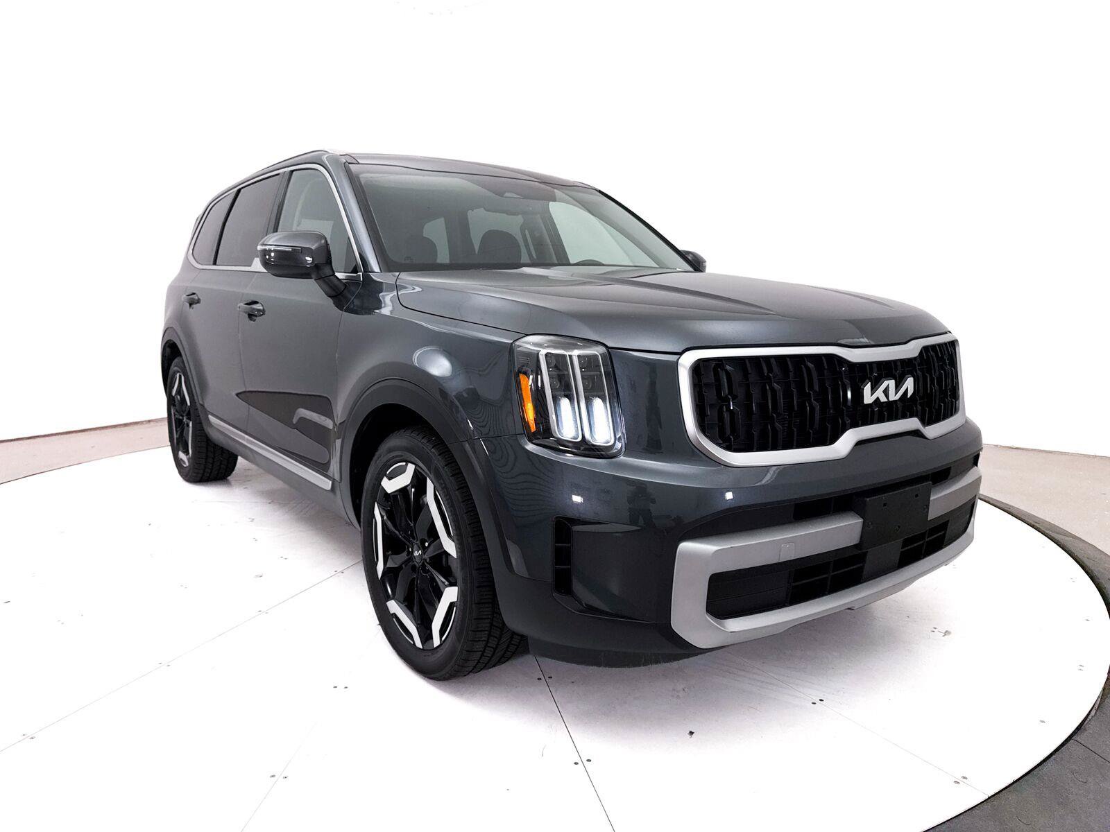 Used 2023 Kia Telluride EX AWD/4WD image 14