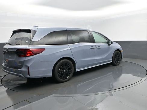 Used 2025 Honda Odyssey Sport-L image 25