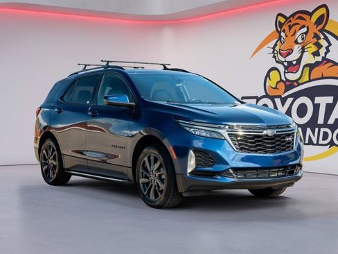 Used 2022 Chevrolet Equinox RS AWD/4WD image 3