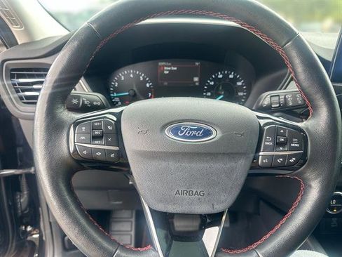 Used 2021 Ford Escape SEL w/ Equipment Group 302A image 34