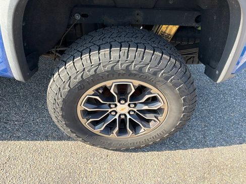 Used 2018 Chevrolet Colorado ZR2 AWD/4WD image 11