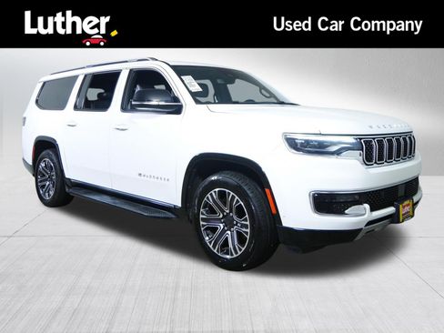 Used 2023 Jeep Wagoneer L Series II AWD/4WD image 1