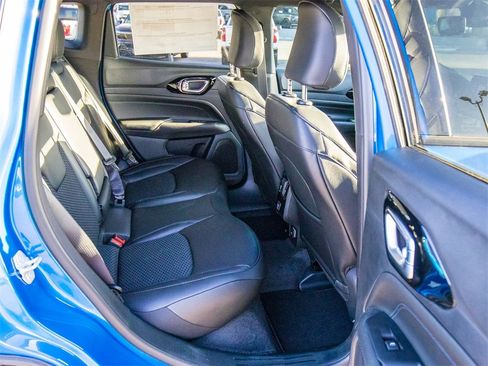 New 2026 Jeep Compass Latitude image 19