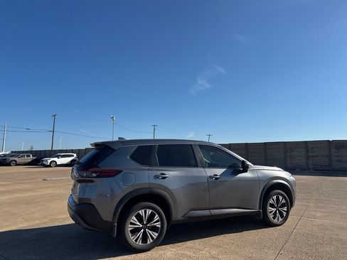 Certified 2023 Nissan Rogue SV FWD image 26