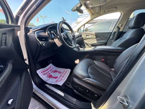 Used 2017 Buick Envision Essence FWD image 9