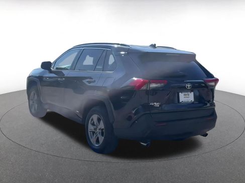Used 2025 Toyota RAV4 LE image 10
