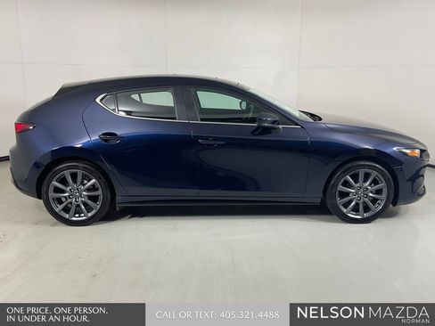 Used 2025 MAZDA MAZDA3 s FWD image 5