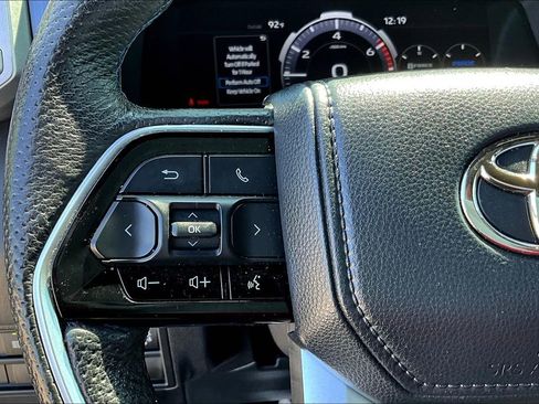 Used 2023 Toyota Tundra Platinum image 27