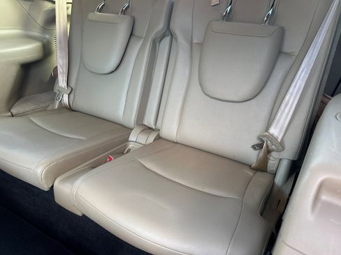 Used 2012 Toyota Highlander Limited image 19