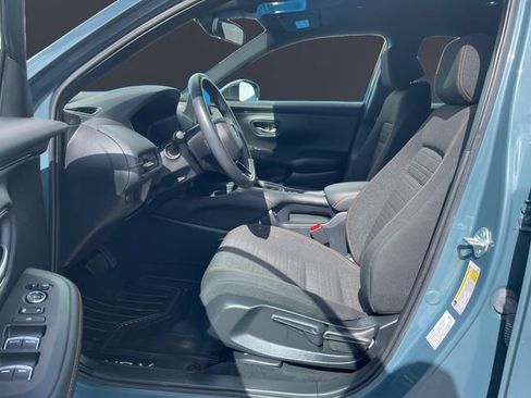 Used 2024 Honda HR-V Sport image 9