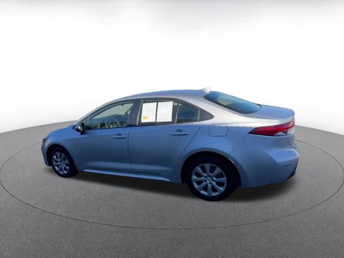 Used 2025 Toyota Corolla LE image 10