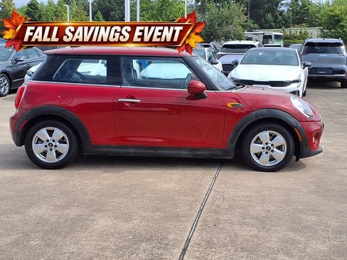 Used 2014 MINI Cooper 2-Door Hardtop FWD image 6