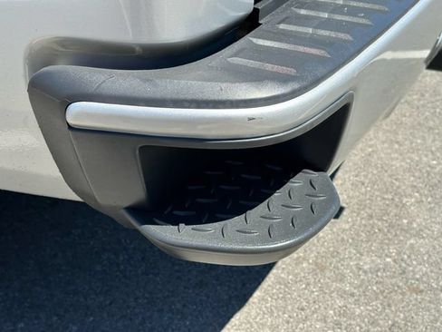 Used 2018 Chevrolet Silverado 1500 LT w/ All Star Edition AWD/4WD image 34