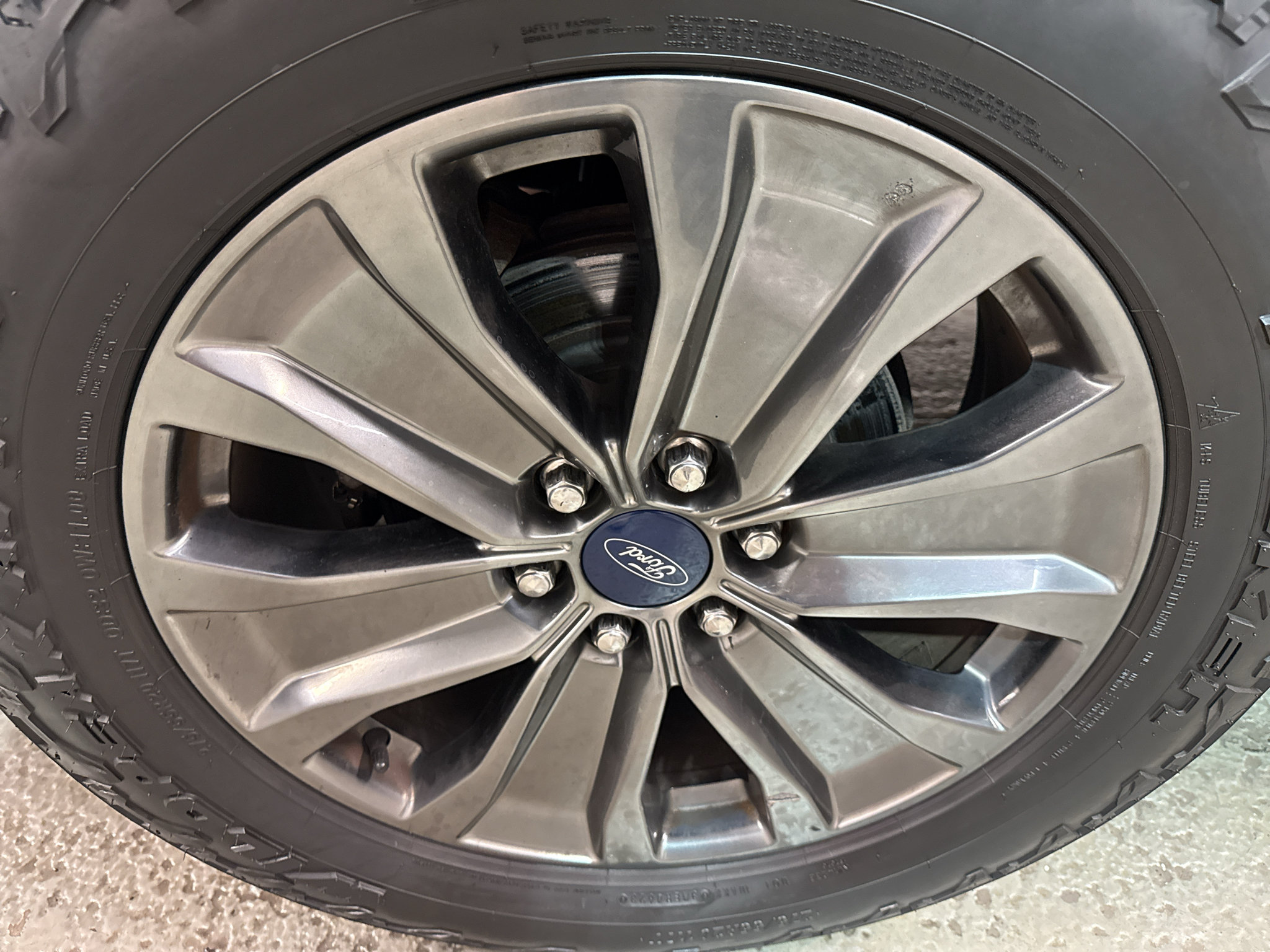Used 2018 Ford F150 Lariat w/ Equipment Group 502A Luxury AWD/4WD image 38