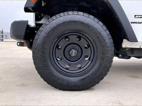 Used 2013 Jeep Wrangler Sport image 9