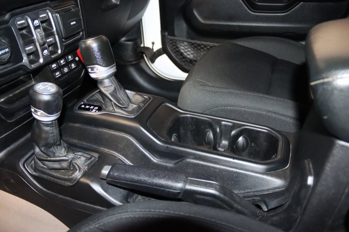 Used 2021 Jeep Gladiator Sport AWD/4WD image 34
