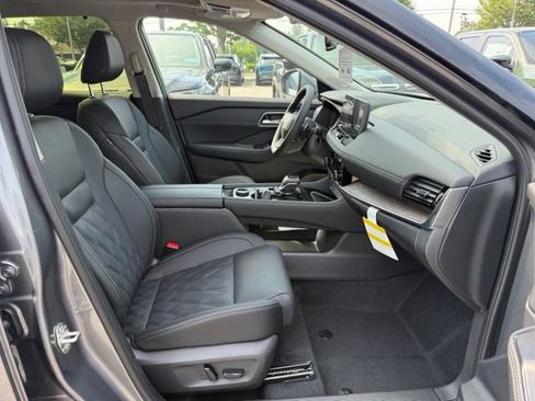 New 2026 Nissan Rogue Platinum AWD/4WD image 24